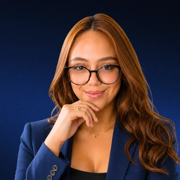 Retrato de Barb Mendoza, Project Manager de Ingeniak